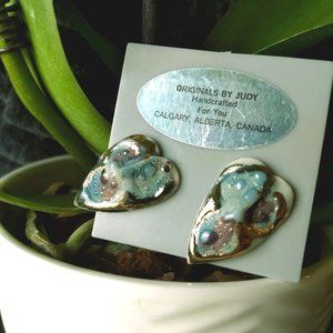 3/$25 vintage 80s clay handmade green silver bronze heart earrings NWT